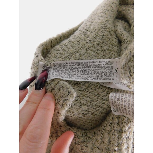 Forever 21 Plus Sage Green Lace Shoulder Sweater 1X - Metallic Knit - Excellent - Picture 10 of 11